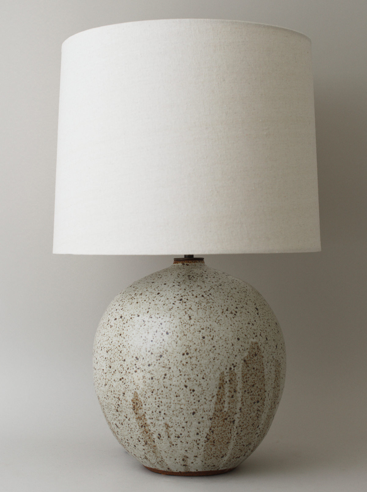 Large Orb Lamp - Poured Mottled Ivory