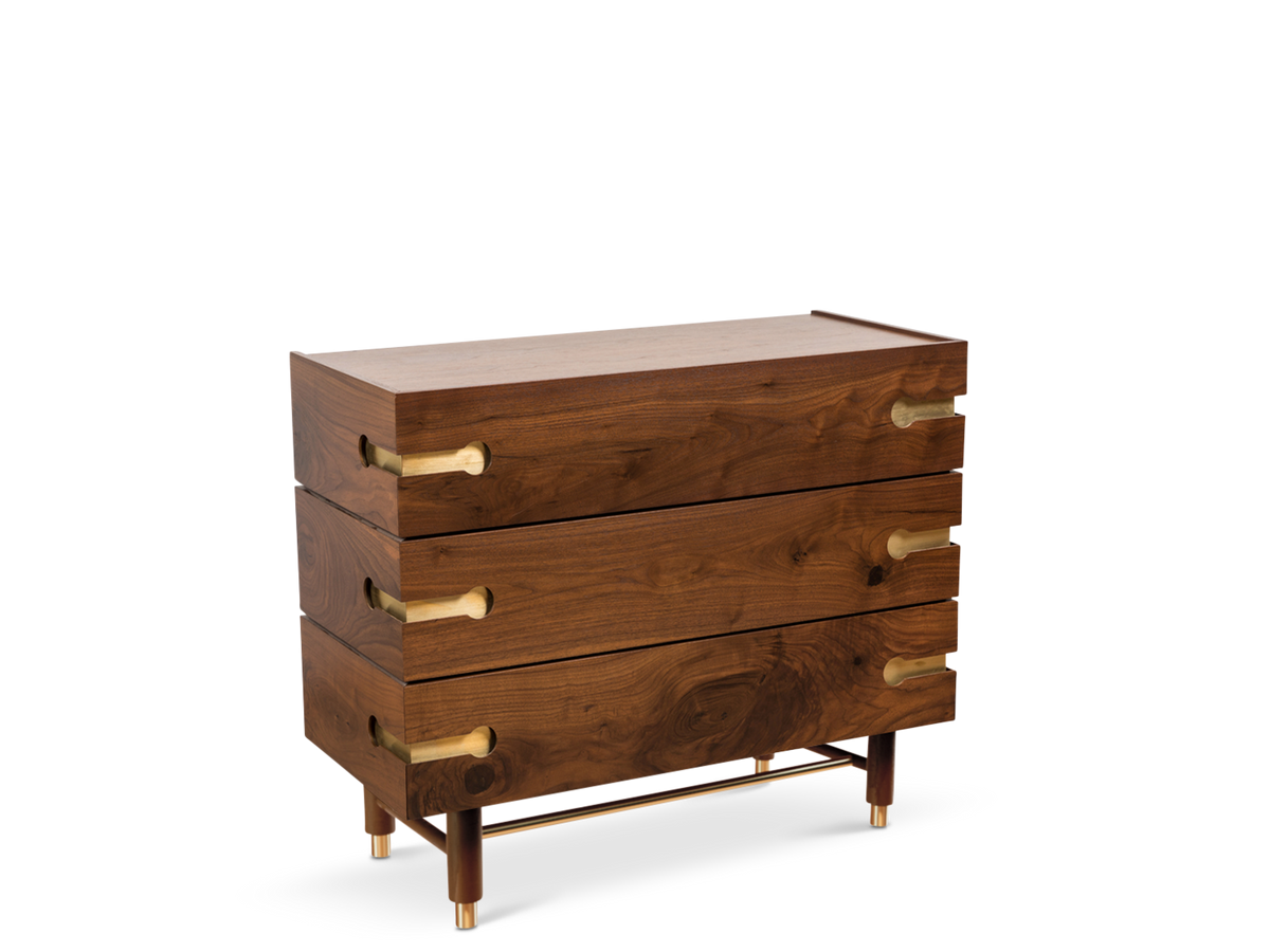 Niguel Dresser