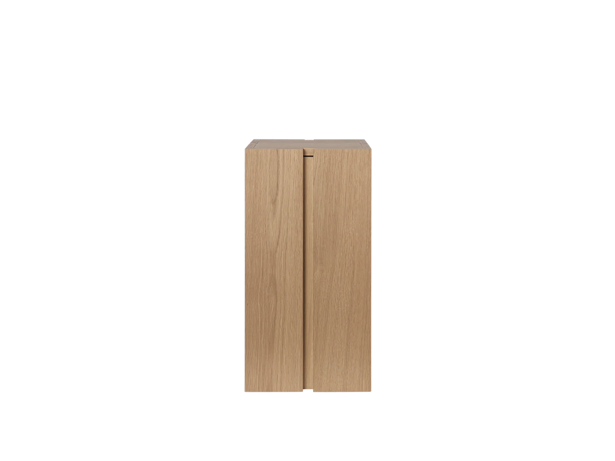 Parcel Pedestal