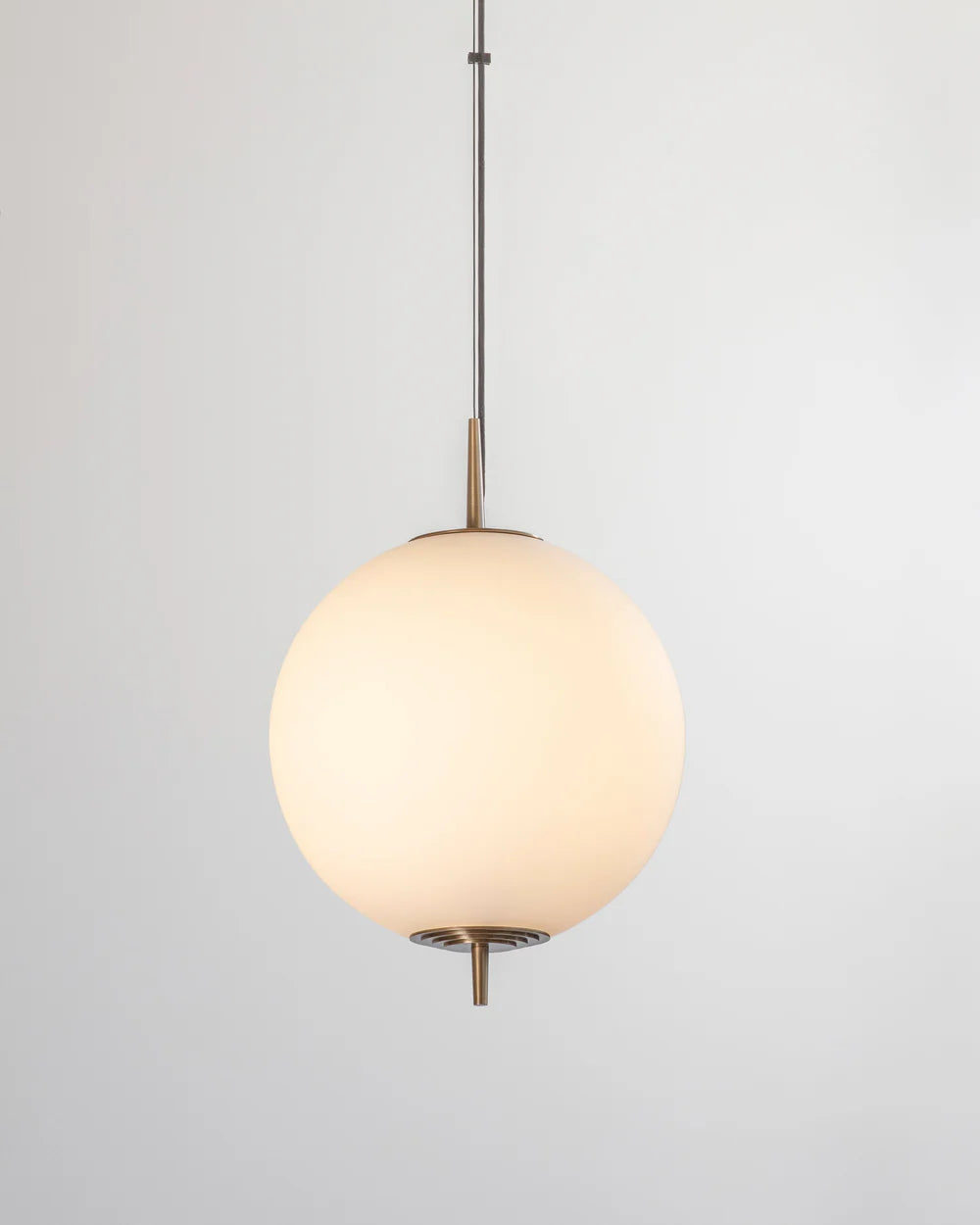 Nova Globe Pendant
