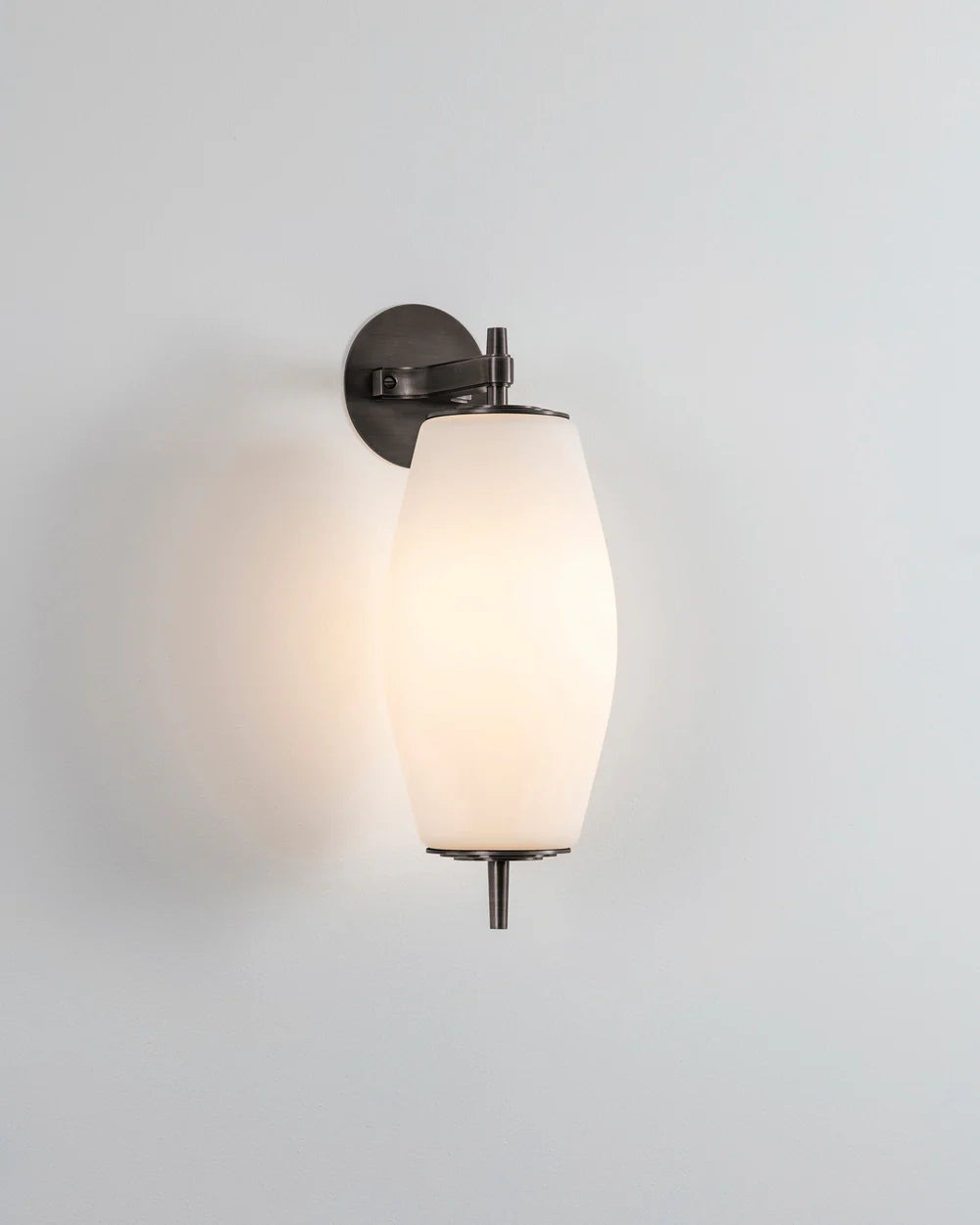 Nova Wall Light