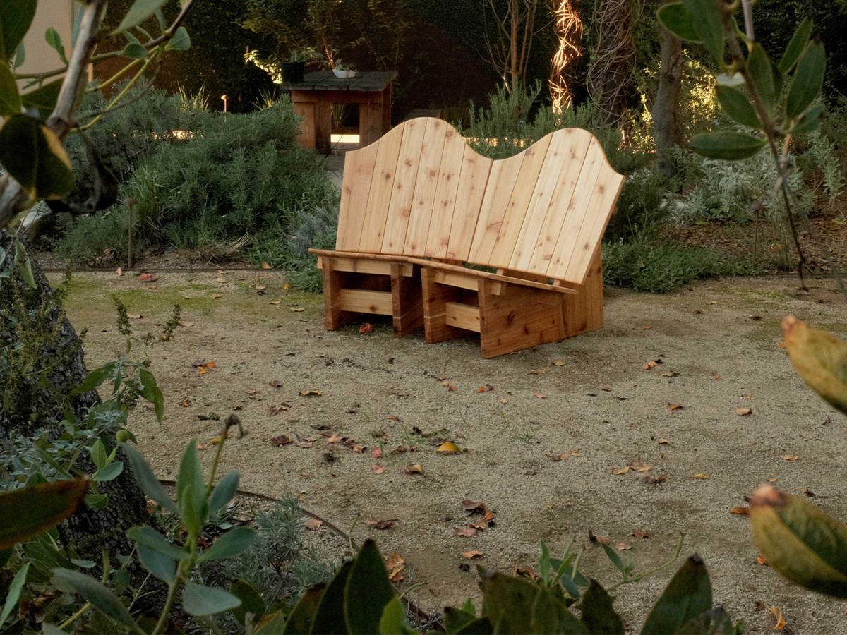 Nikolai Lafuge - Onda Chair