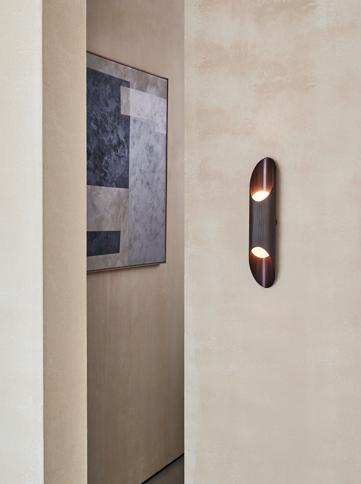 Vector Wall Lamp