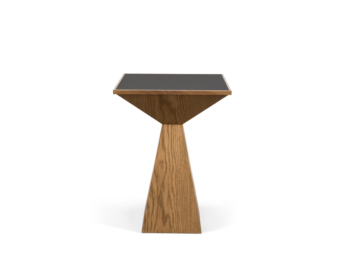 Mesa Table
