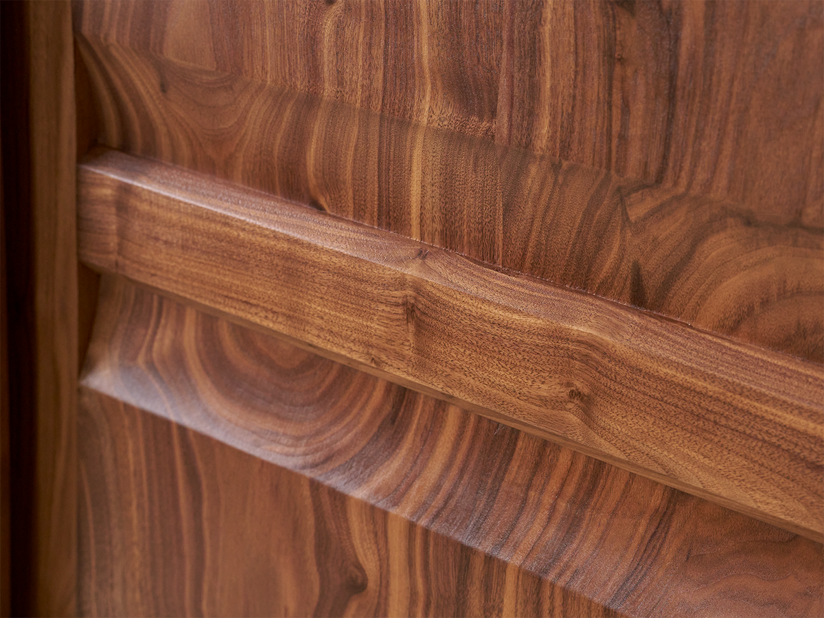 Bosque Cabinet Tall