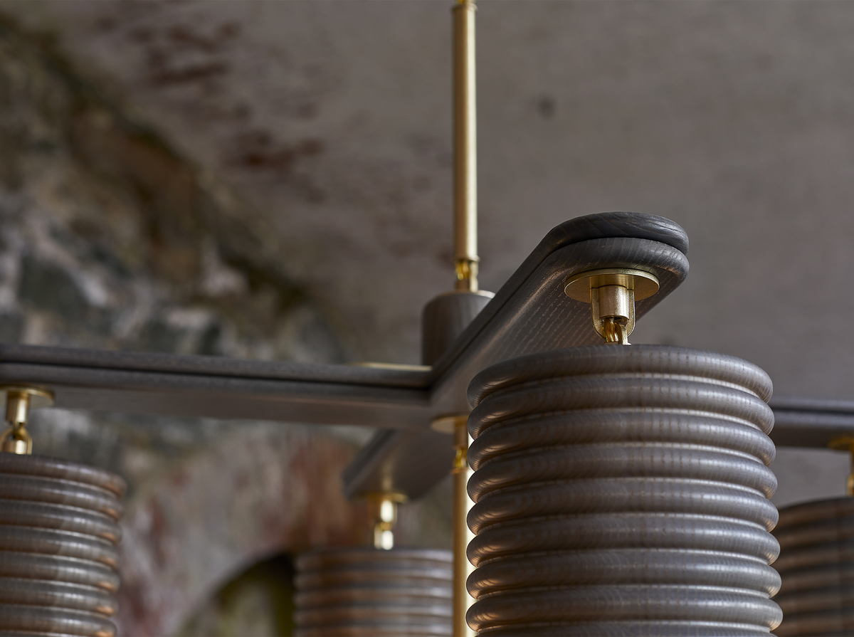 Lido Chandelier 5 Globe - 32" x 32"