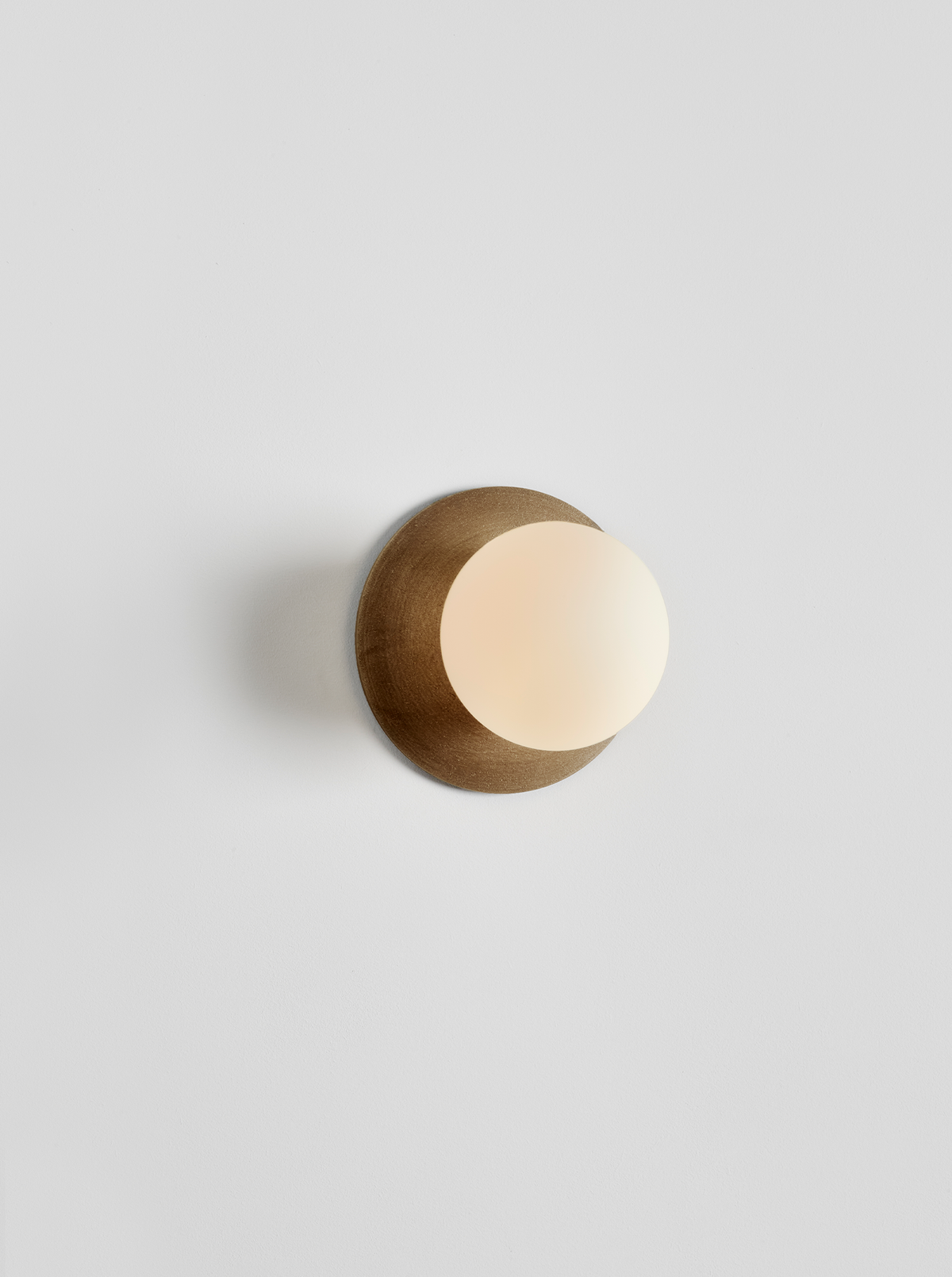Orbit Wall Lamp - Brass