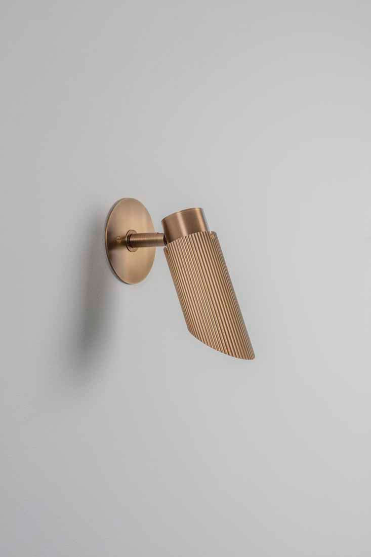 Spot Pro Wall Light