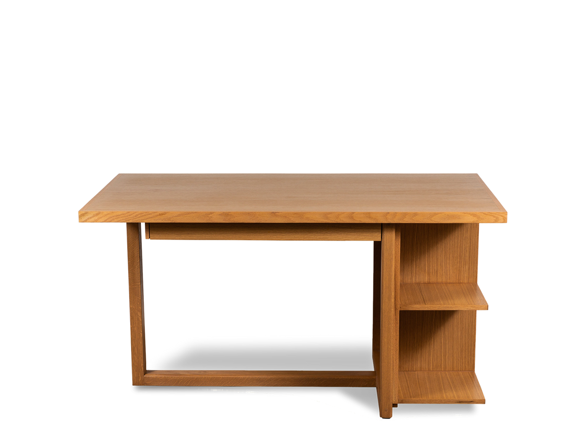 Ivanhoe Desk