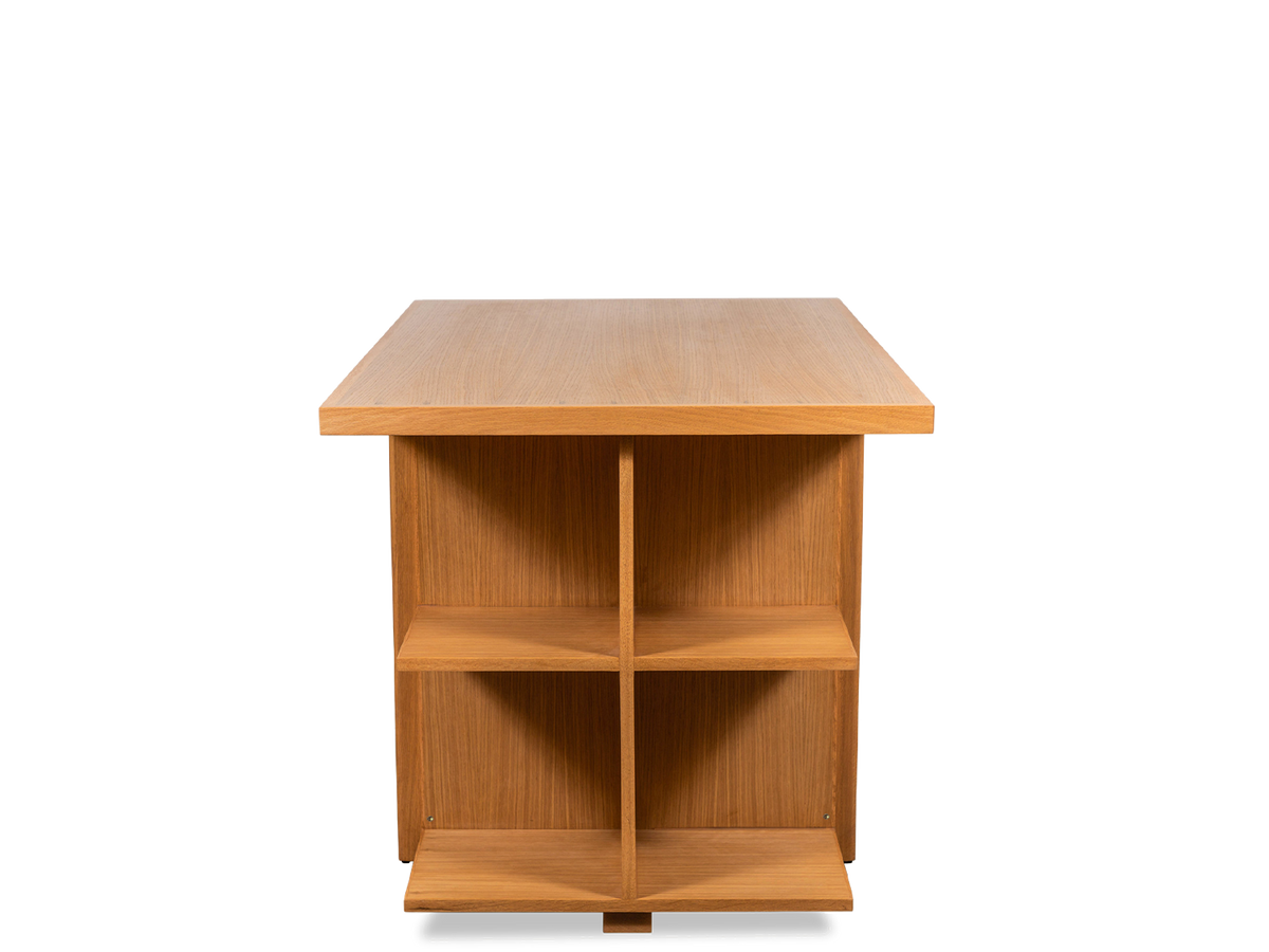 Ivanhoe Desk