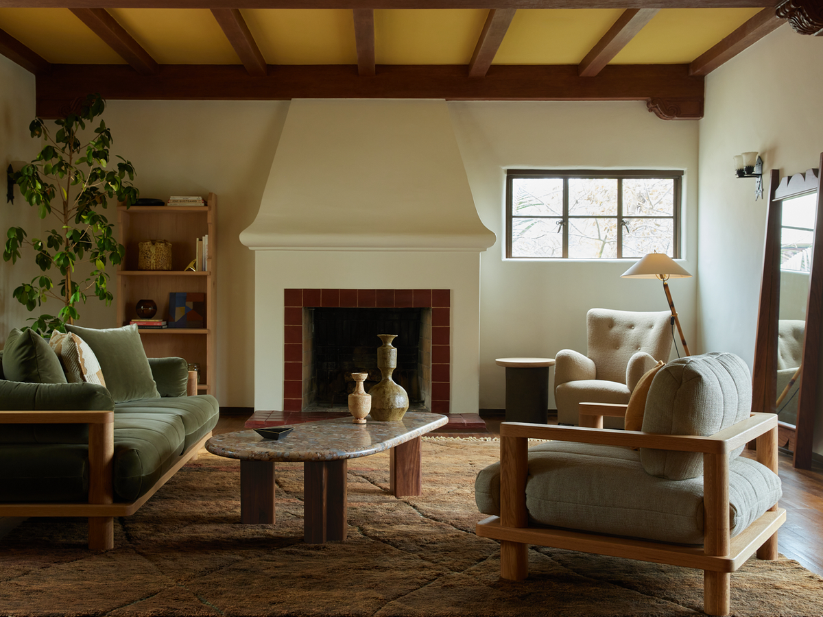 San Rafael Lounge Chair
