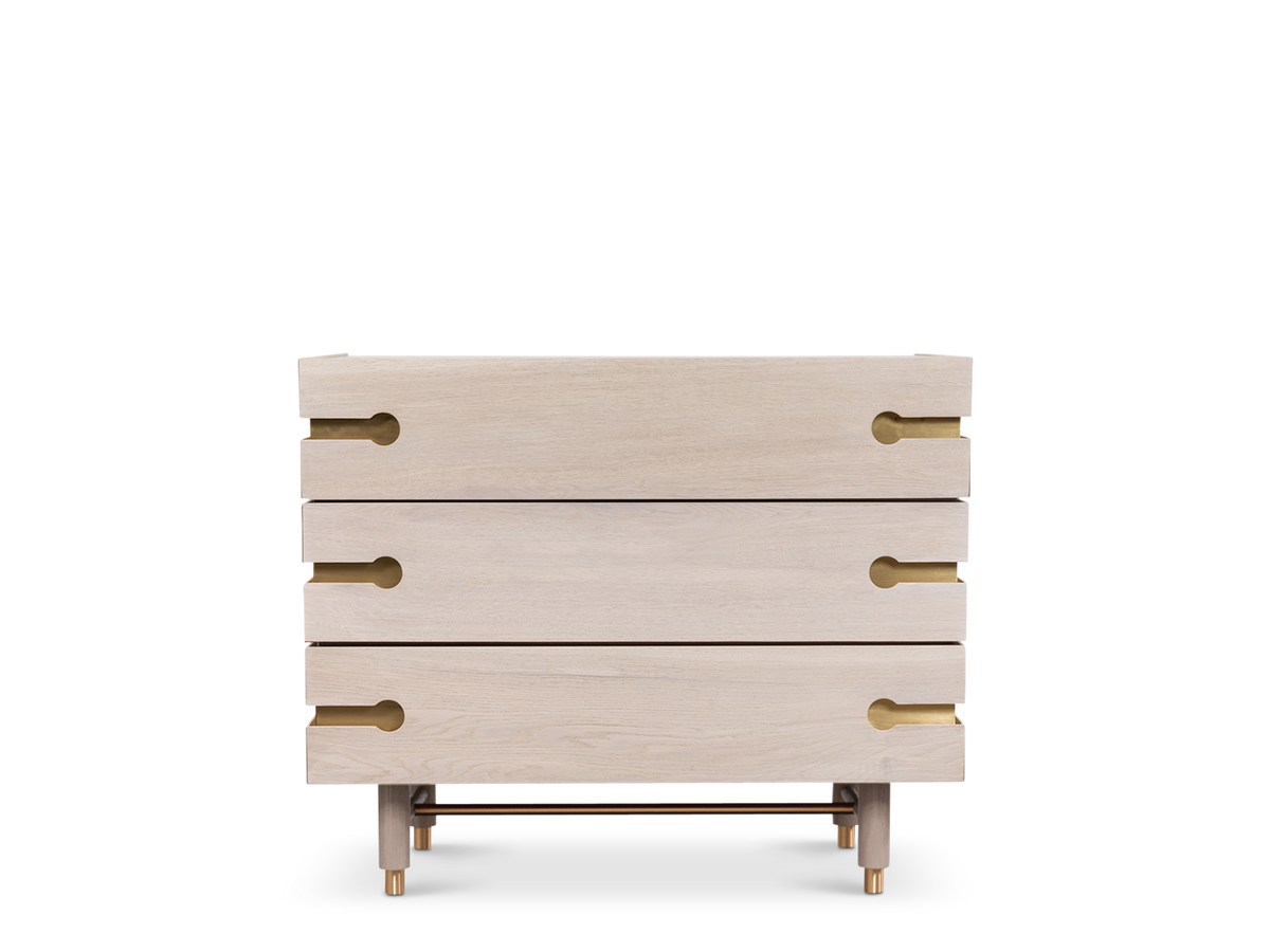 Niguel Dresser