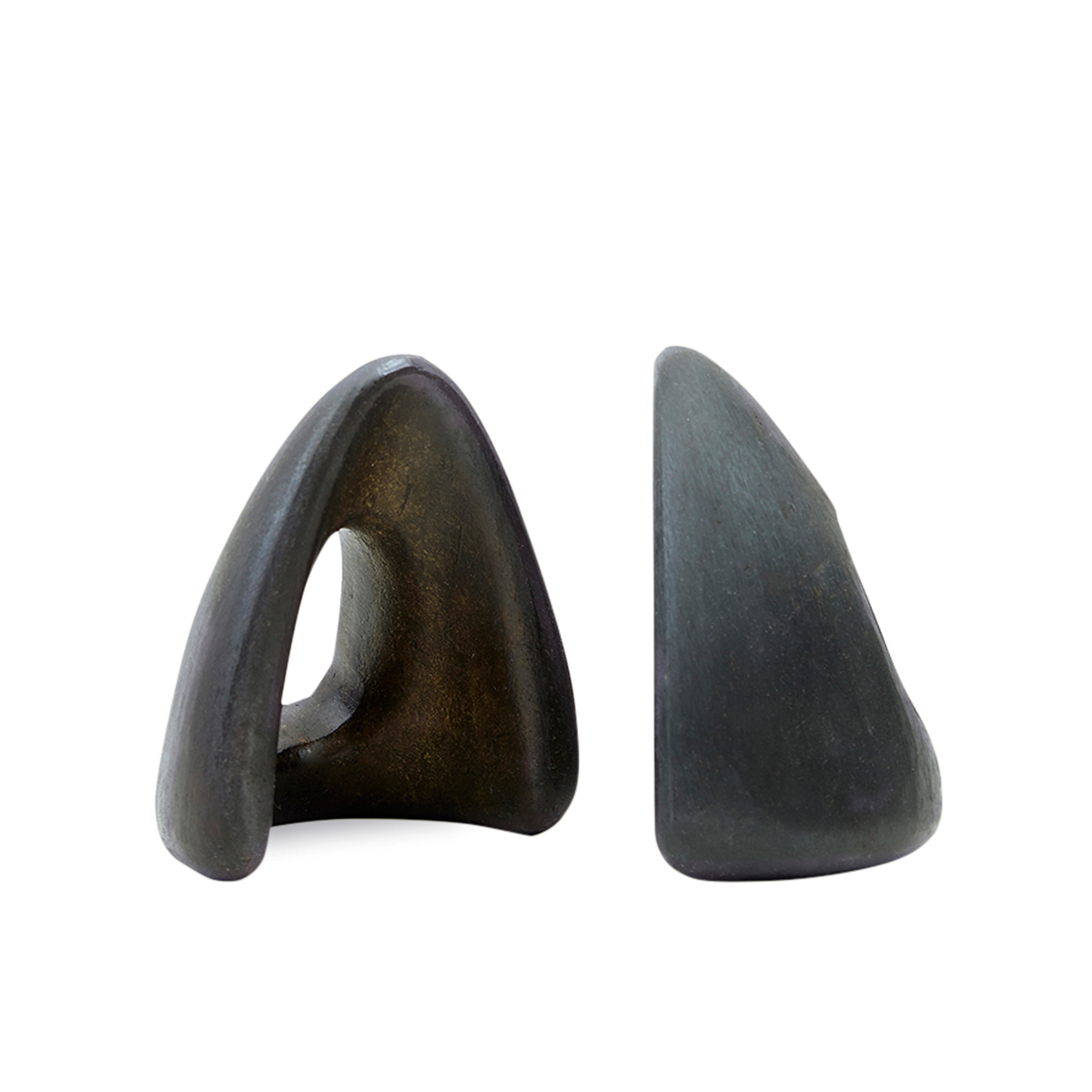 #4635 Pebble Bookends with Cutout