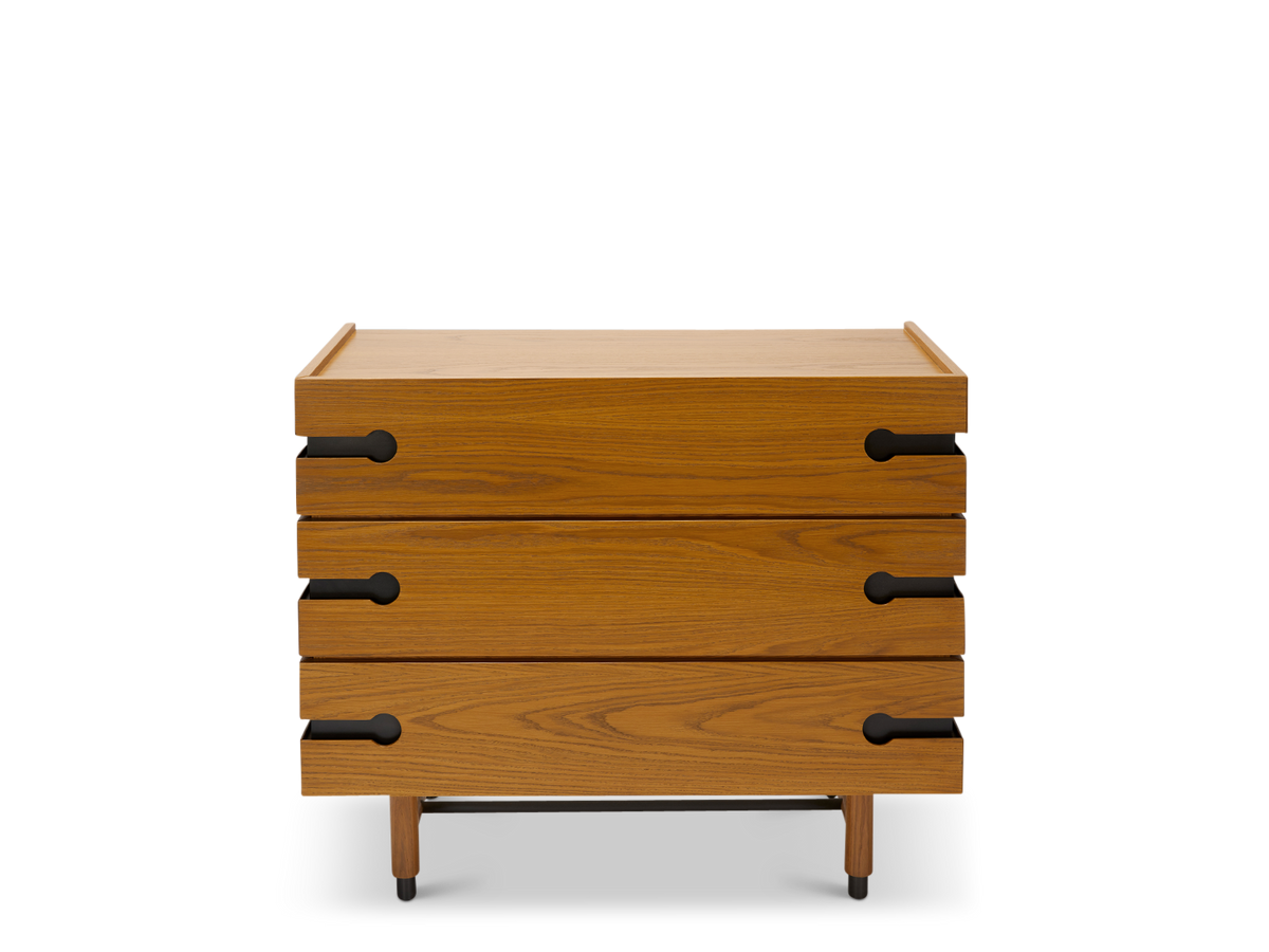 Niguel Dresser
